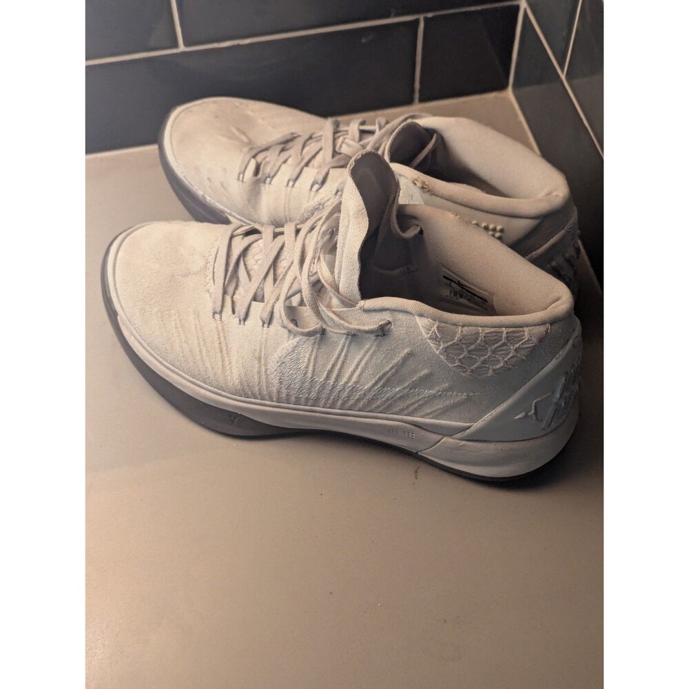 Size 8 - Nike Kobe A.D. Mid Pure Platinum Athletic Basketball Shoes Read Descrip